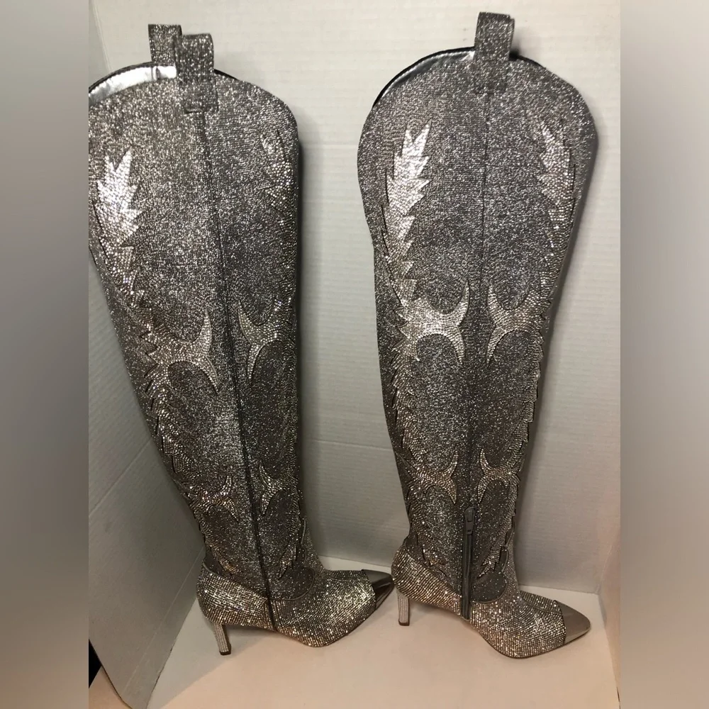 Gianni Bini Silver Over-the-Knee Boots w/ Stiletto Heel BRAND NEW Sz 7 & 5.5. 🥶🪩